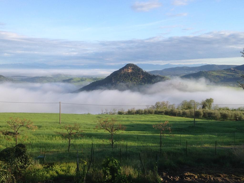 In Canto Sul Poggio Panzió Volterra Kültér fotó